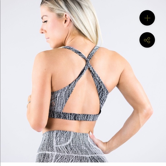 ❌SOLD❌ BuffBunny Jaqard Sports Bra - Picture 2 of 6